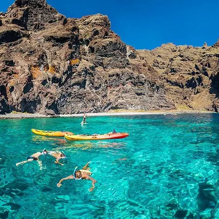Luna Rossa * Puerto de Santiago (Tenerife)