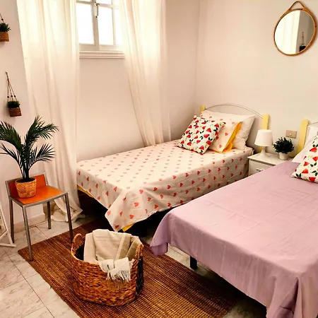 Luna Rossa * Puerto de Santiago (Tenerife)